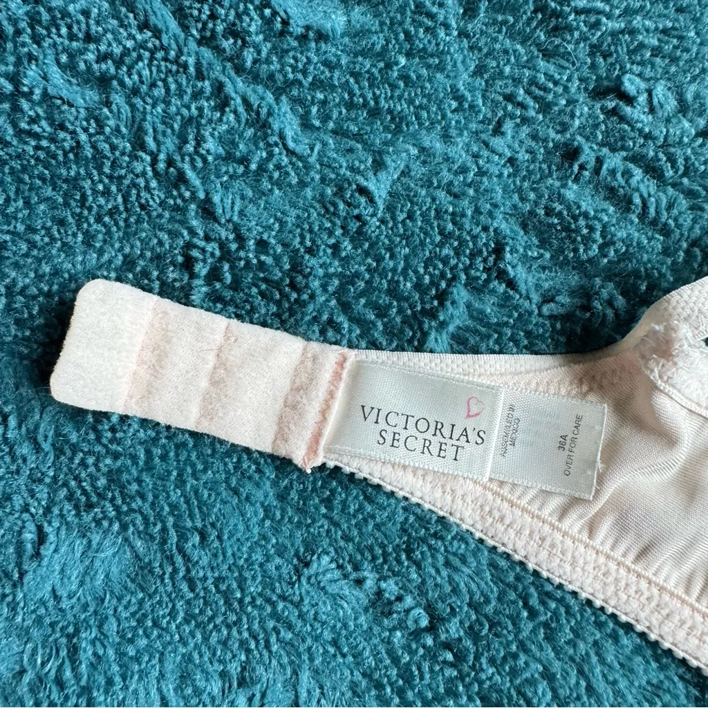 Vintage 90s Victoria’s Secret Second Skin Satin Bra 36A Pink Silky Smooth Retro - Image 8