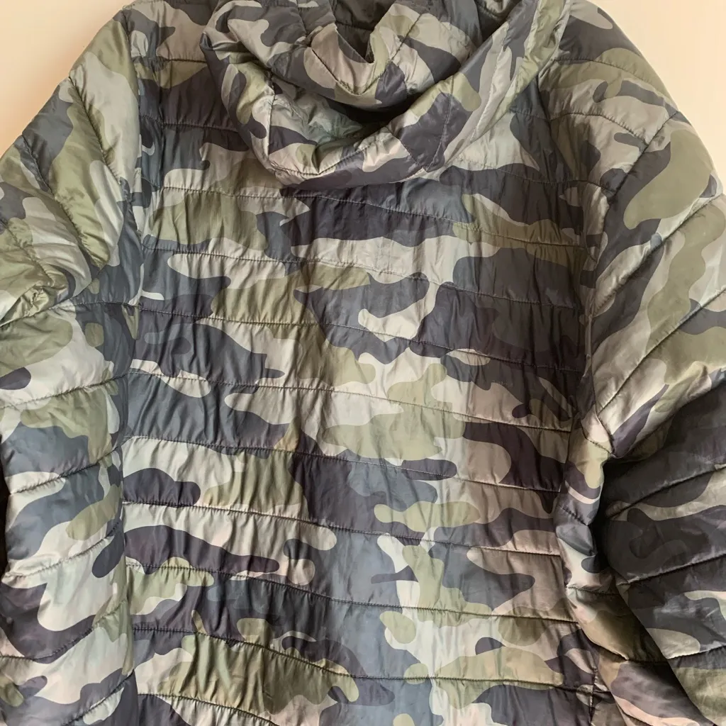 Torrid Camo Trench Coat Jacket Women Size 6 Medium Green Black Winter Puffer - Image 4