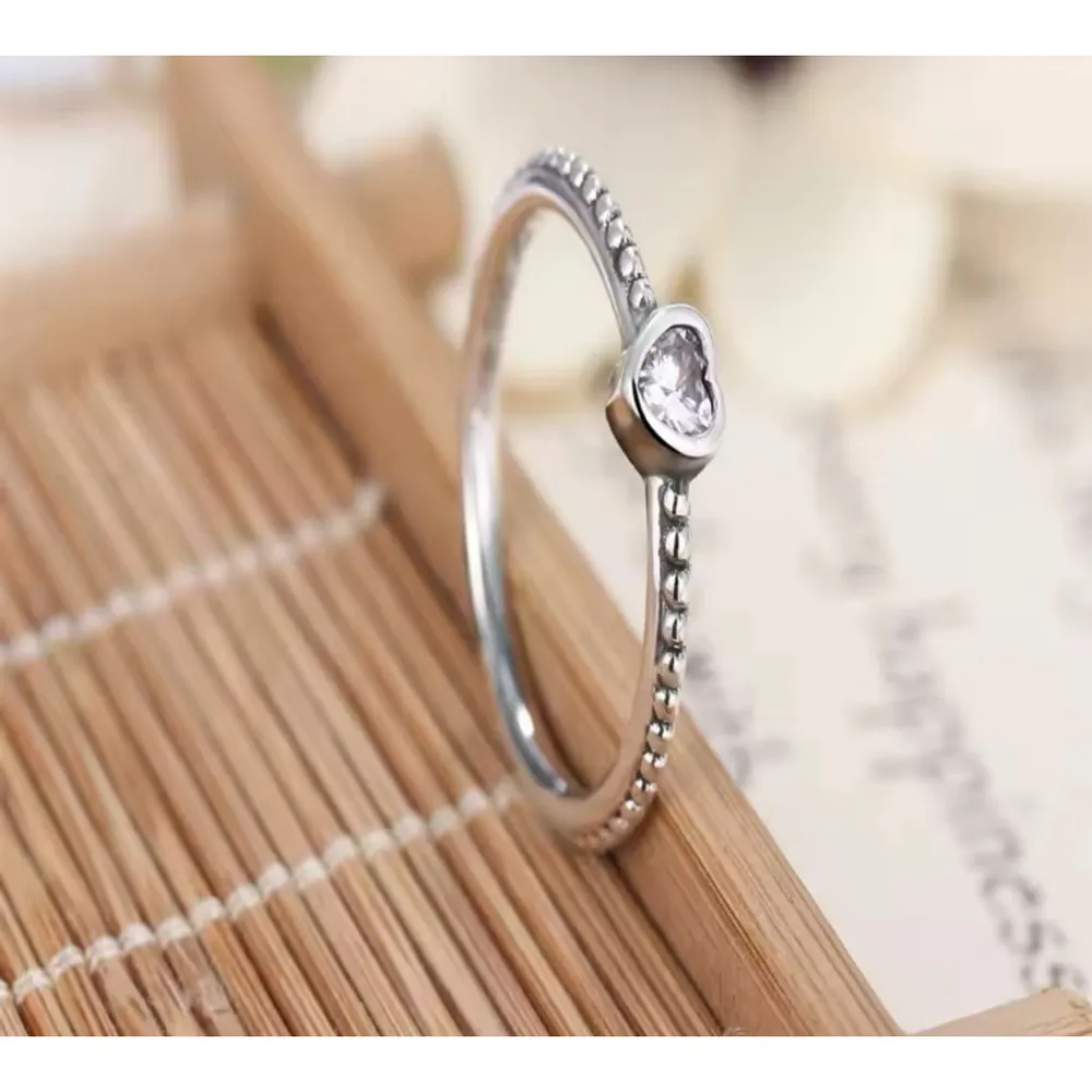 NEW Women's Milgrain 925 Sterling Silver Diamond Simulant Heart‎ Ring, Size 9 - Image 7