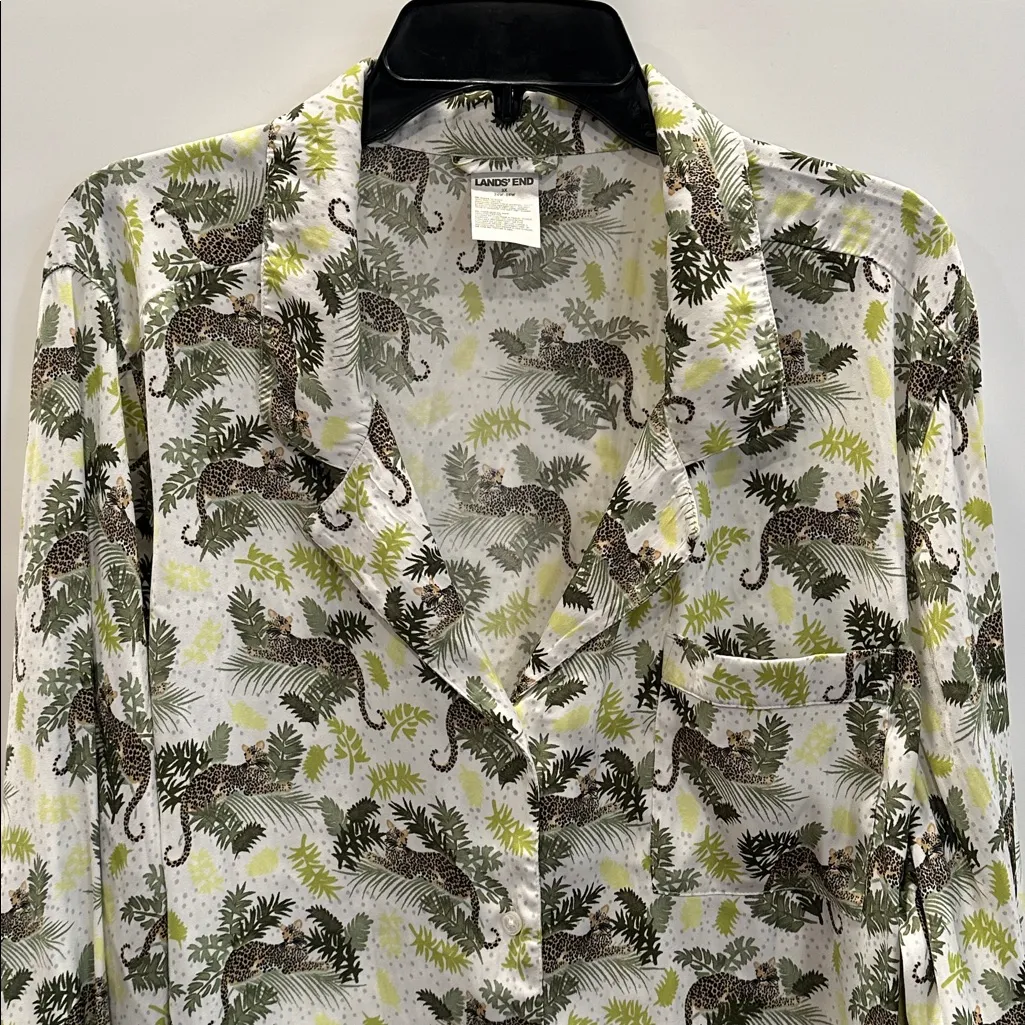 Lands End Matte Satin Pajama Set 2pc White Leopard 3X Long Sleeve Top Shorts - Image 3