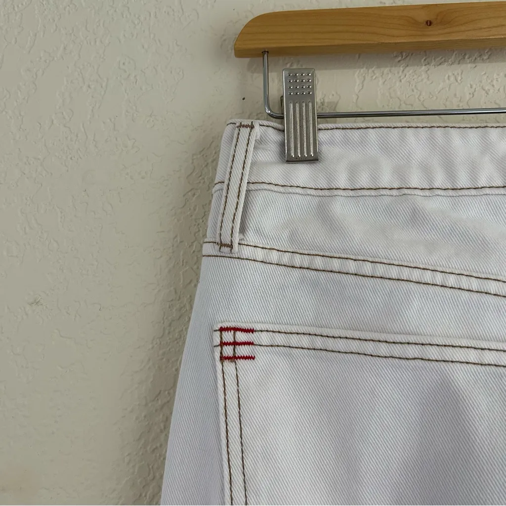 BDG // High Rise Distressed Mom Jeans - Image 7