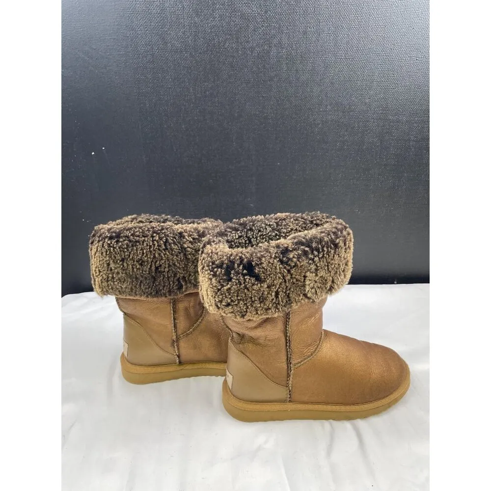 UGG Classic Women's Tall Metallic Sheepskin Boots/Shoes SIze W5 SKU 4046 - Image 2