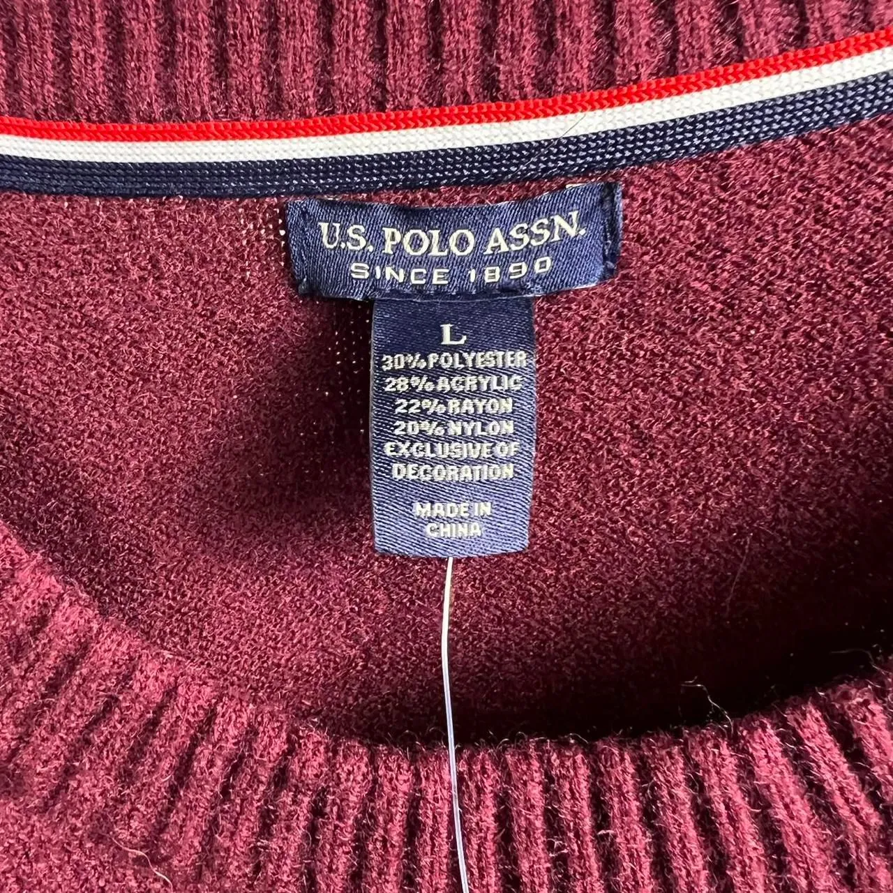 NWT Women’s U.S. POLO ASSN. Burgundy Red Knit Crew Neck Sweater Large - Image 5
