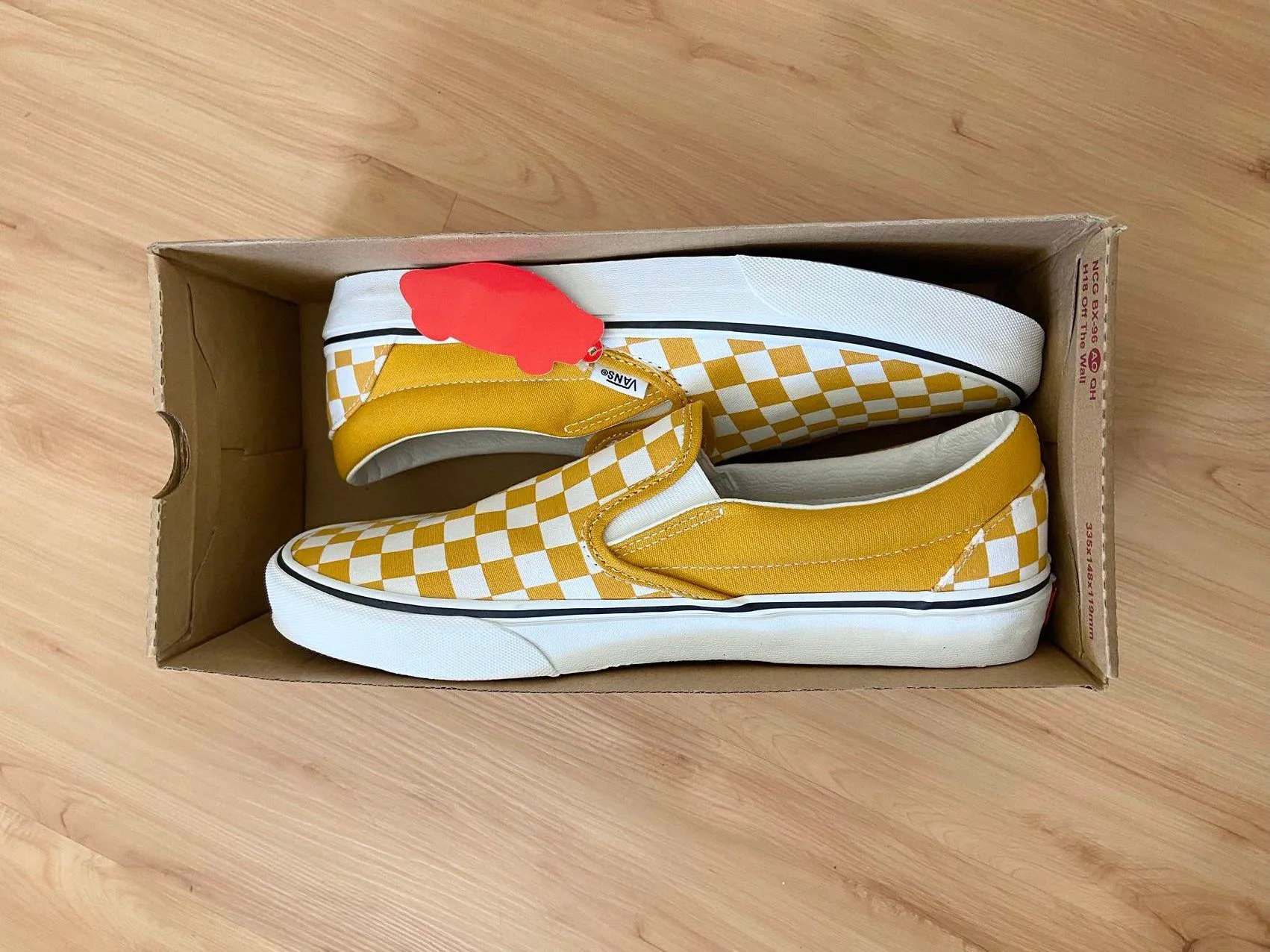 Classic Slip-On Checkerboard Shoe  Women 11.5 US - Image 12