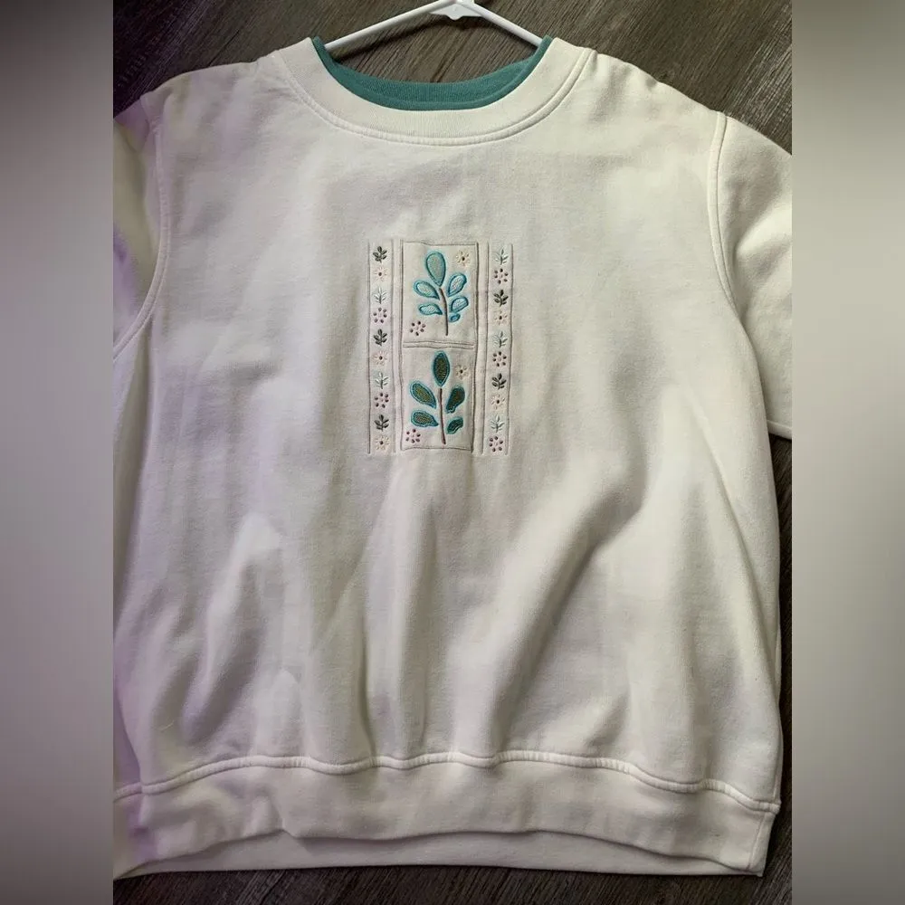 VTG Floral Embroidered Sweatshirt Crewneck Sweater Cream Blue Size M L White Size L - Image 8