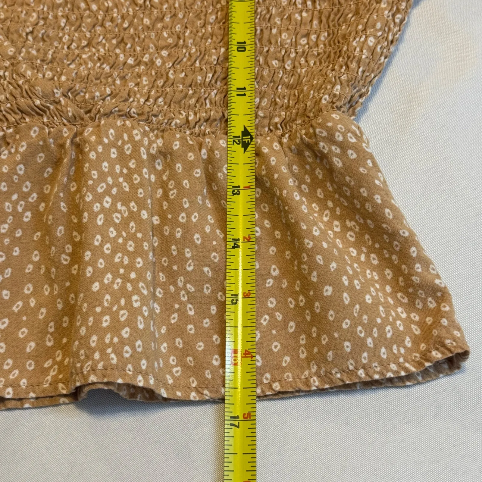 Urban Romantics Smocked Top Long Sleeve Peplum Blouse Polka Dot Tan Beige Sz L # - Image 11