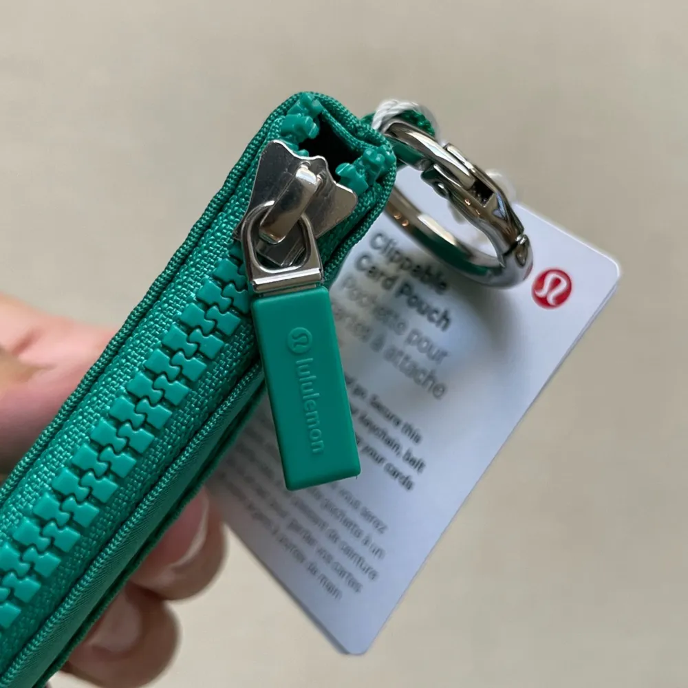 Clippable Card Pouch - Maldives Green/Mint Moment - Image 8