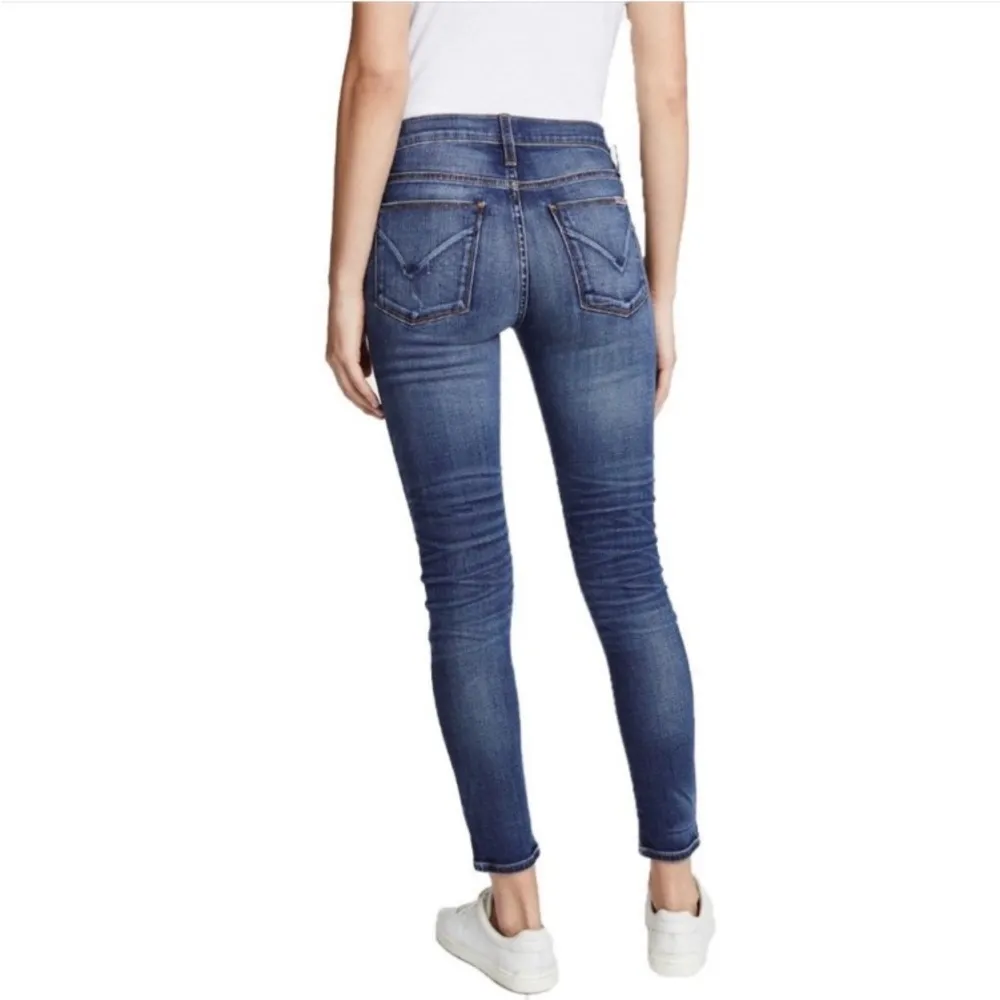 Hudson Nico Midrise Ankle Super Skinny
Jeans Distressed Size 26 - Image 2