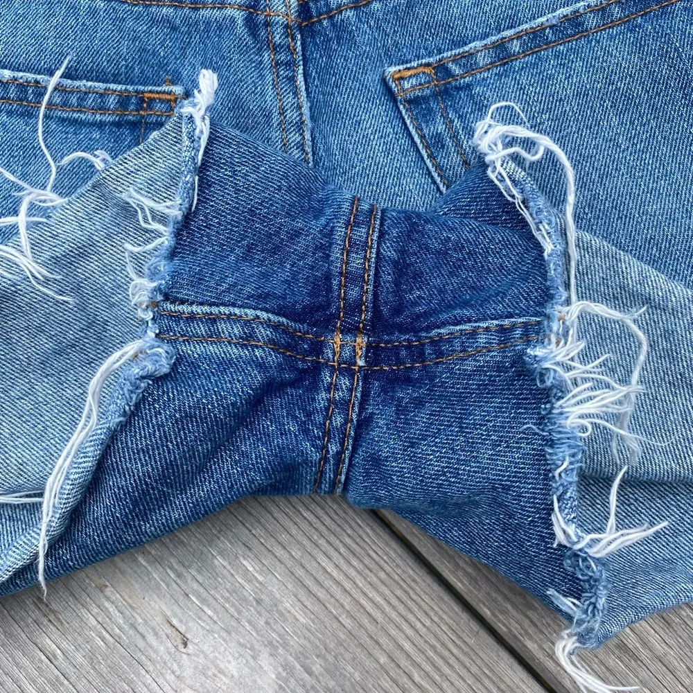 🖤SALE: Urban Outfitters  27 Girlfriend High-rise cut off jean shorts - Image 8