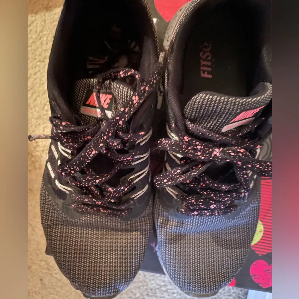 Nike Run Swift in Black Sunset- Size 8.5 - Image 6