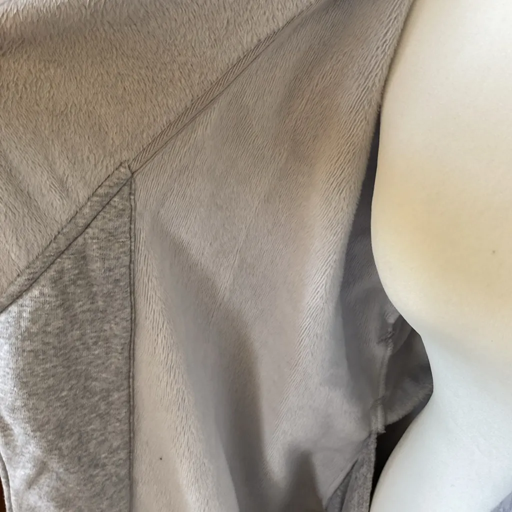 UGG Duffield Cotton Minky Robe No Belt Light Gray With Pockets - Image 4