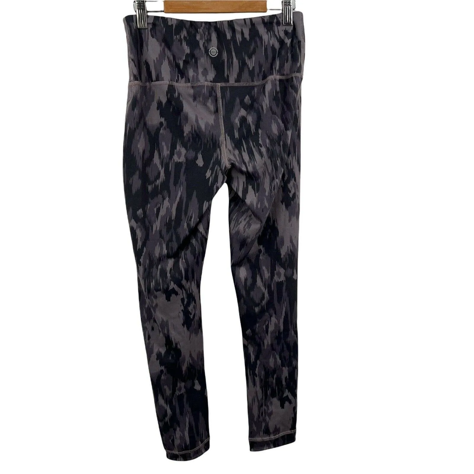Max‎ Studio Performance Athletic Leggings Cropped Size Small - Image 3