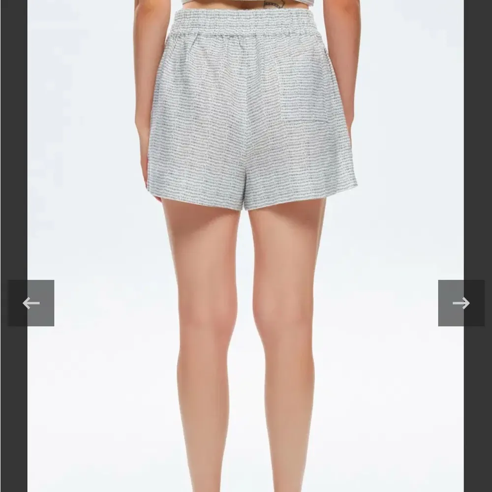 adL For Art Linen Shorts High Waisted Striped Gray Medium Coastal Chic Minimal - Image 3