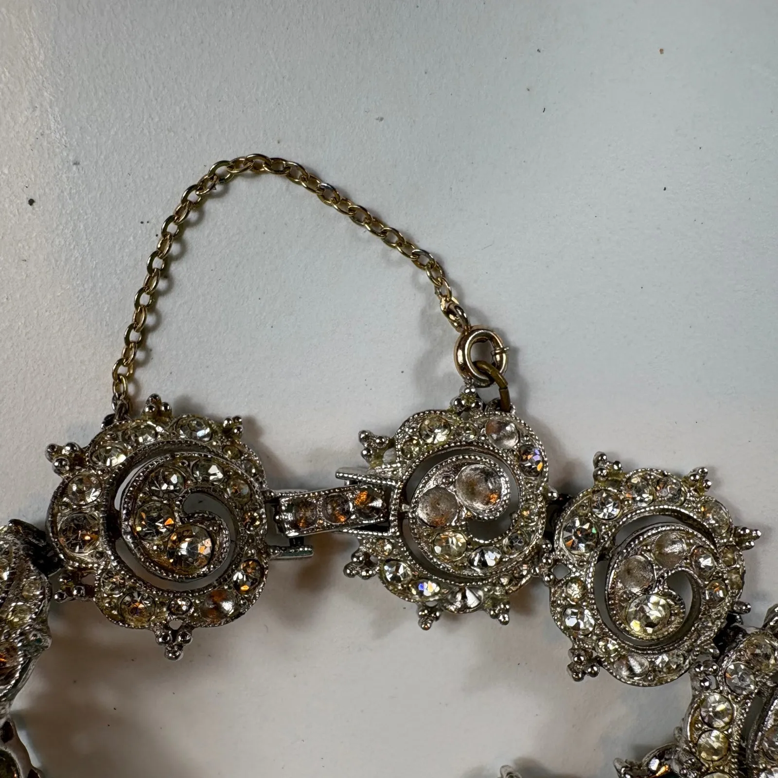 Vtg Silver Tone Rhinestone Jewelry Set Necklace Bracelet Clip - Image 10