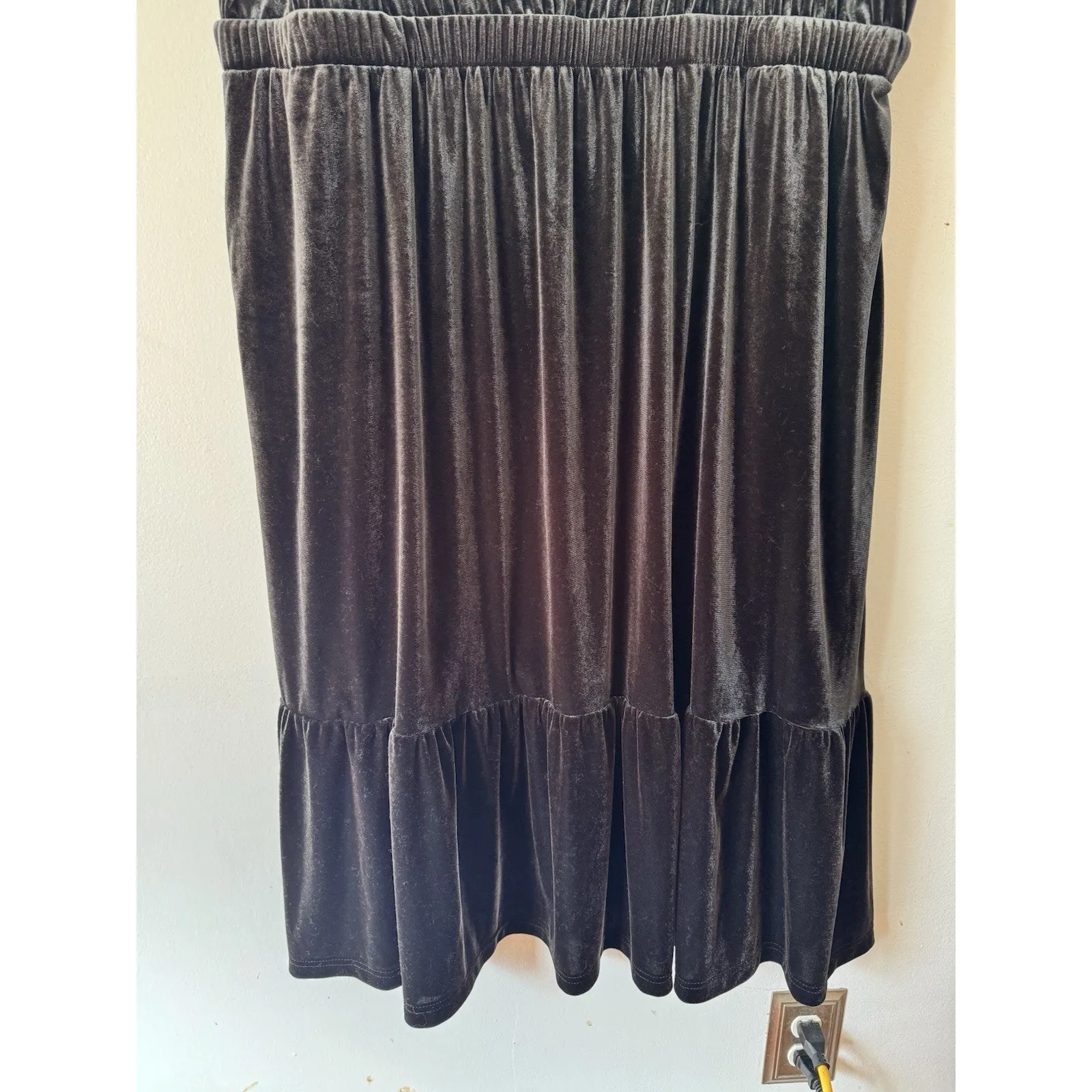Terra Sky Dark Gray Velvet Pullover Tiered Midi Dress Women’s Size 2X - Image 5