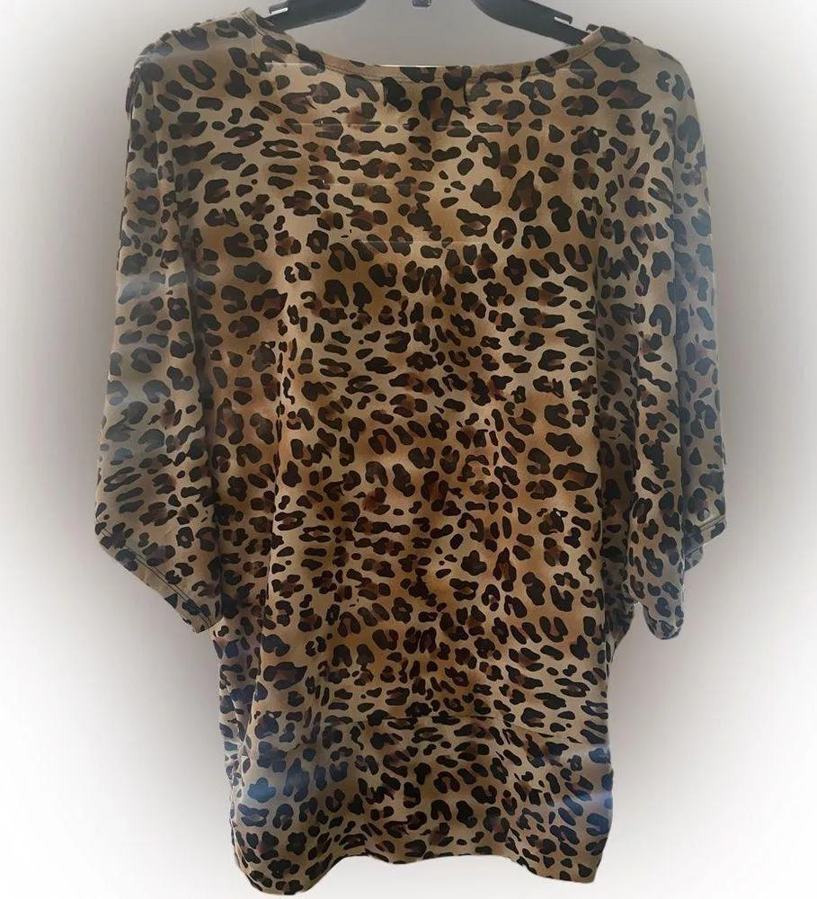 Isabella Rodriguez  Tunic.   LTOP389 - Image 2
