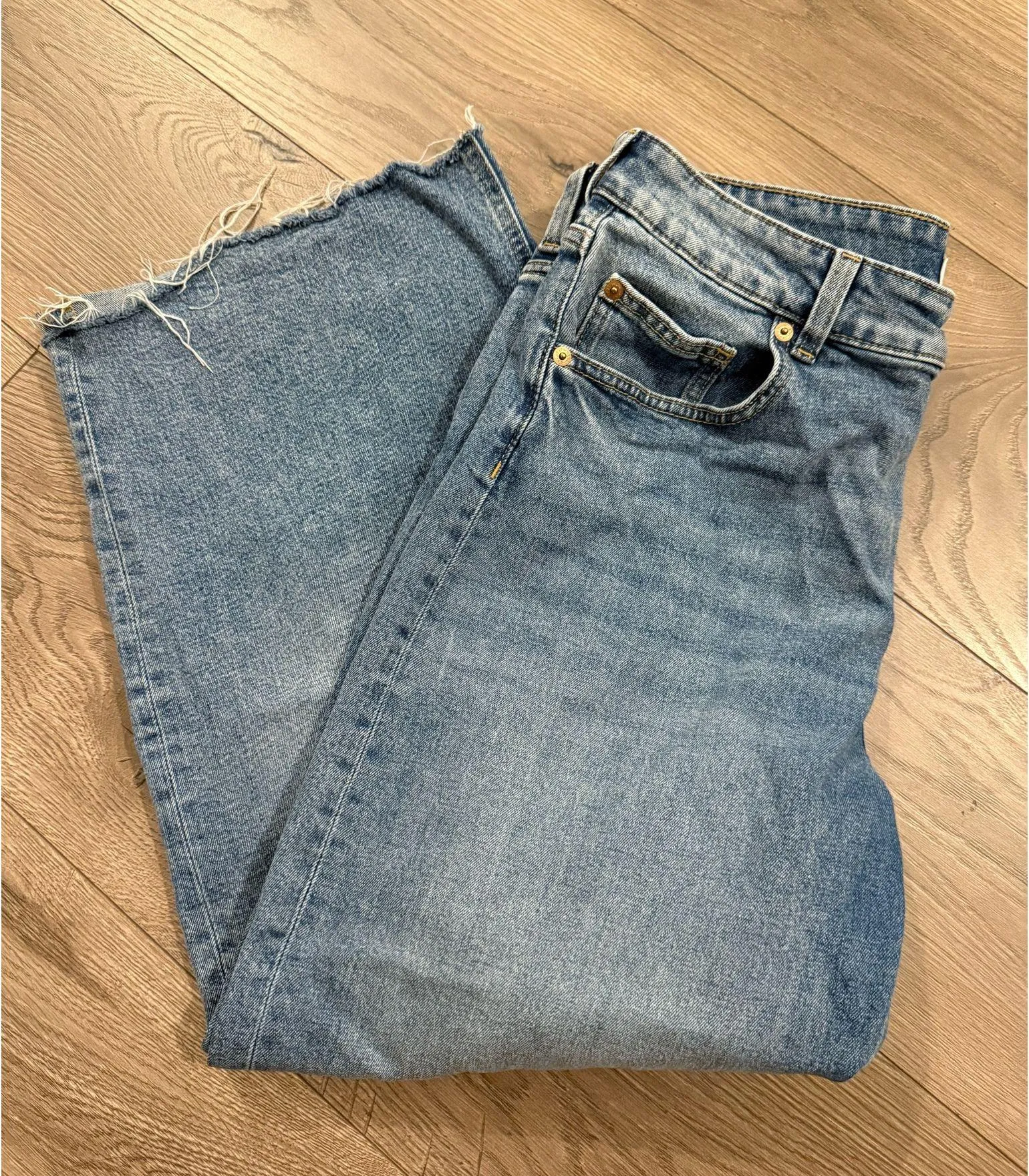 H&M Jeans High-Waisted Wide-Leg - Image 2