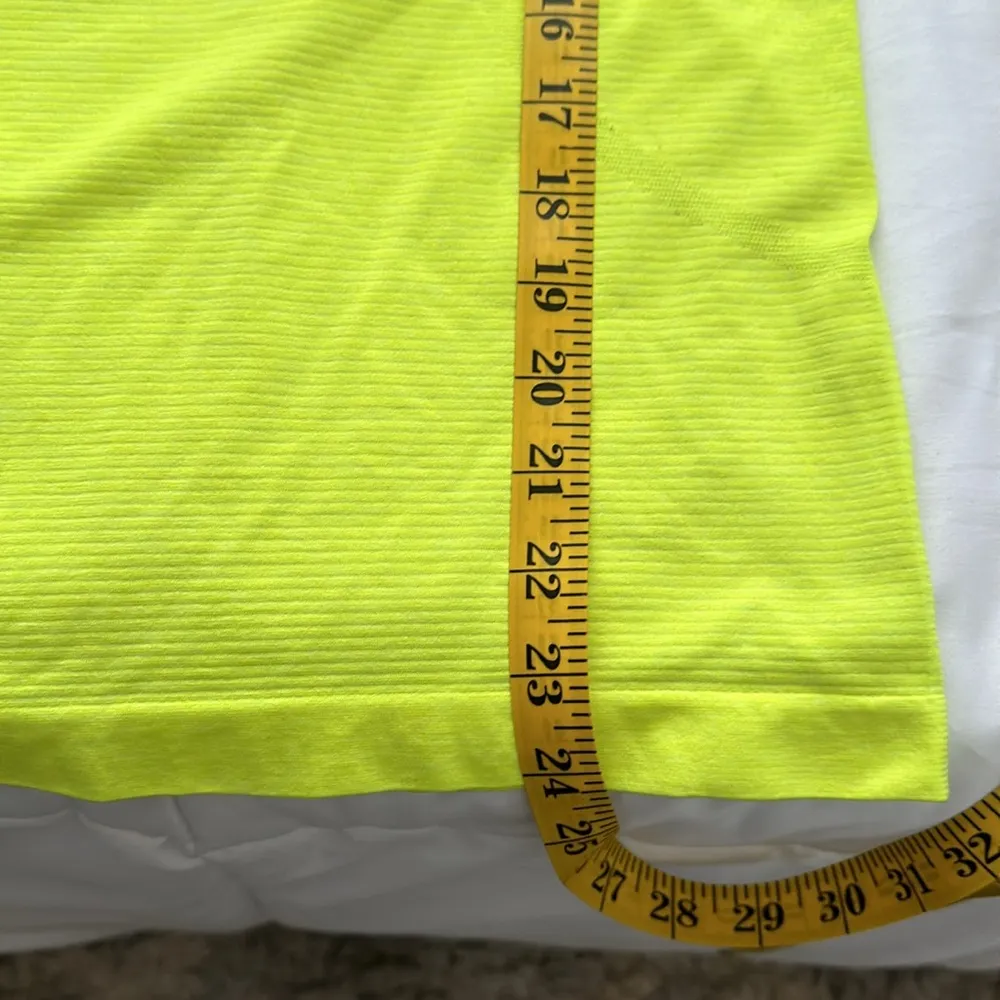 Lululemon Swiftly Tech Long Sleeve 2.0, Size 4 - Image 7