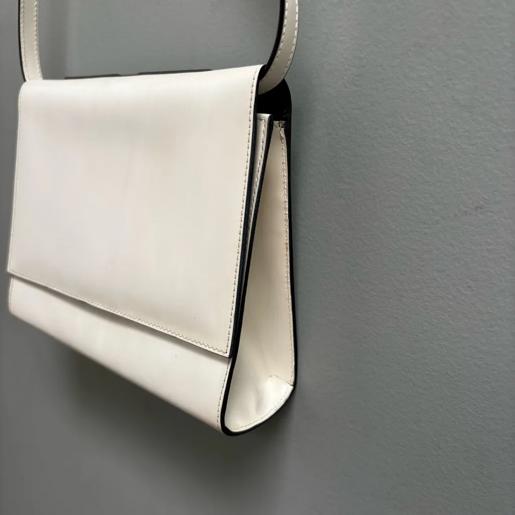 Vintage Bally Structured Off White Leather Handbag - Image 3