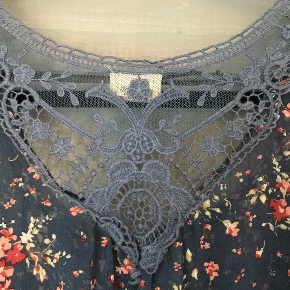 Daytrip  Shirt - Image 8