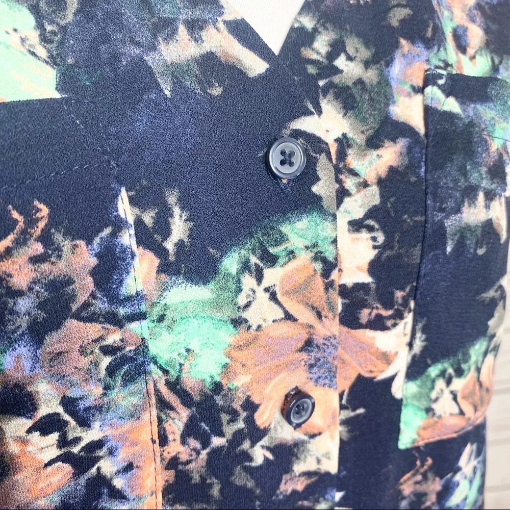 Apt 9 Long Sleeve Button Up Blouse Top Size Small Blue, Pink, Green Floral Shirt - Image 5
