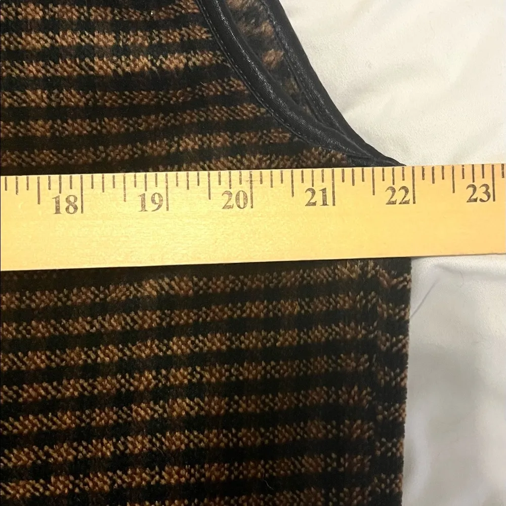 Millers polartec brown and black vest in large - Image 6