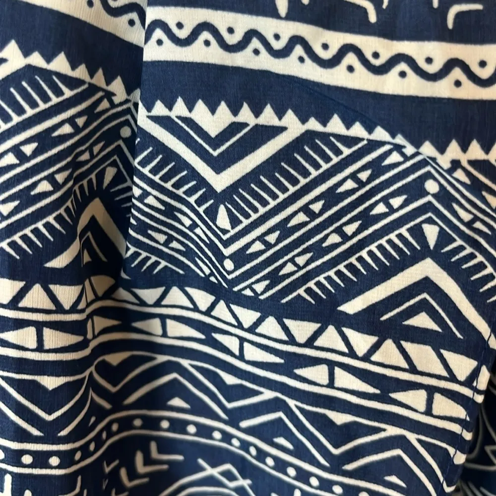 Umgee Shorts Navy Blue White Print Wrap Silky Womens Medium - Image 8