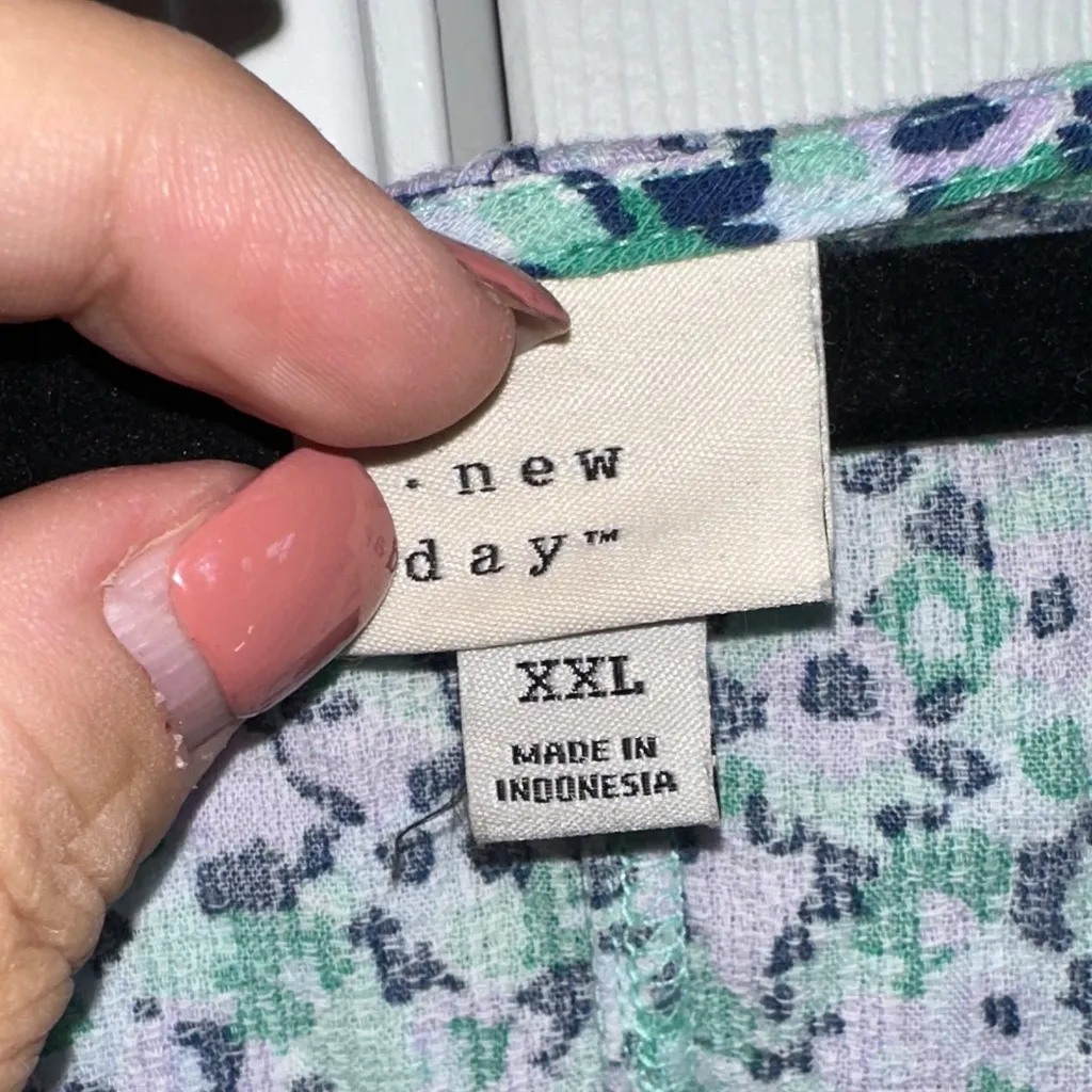 a new day Floral Blouse - Green, White, and Pink - Image 4