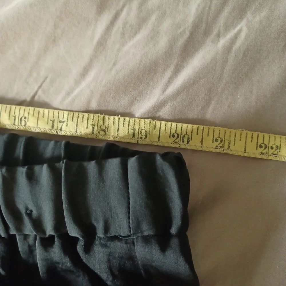 Lane Bryant womens black polyester pants size 18 cropped - Image 4