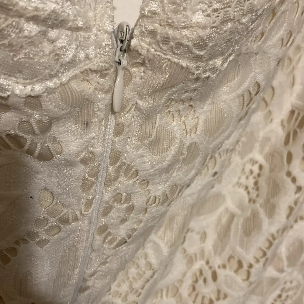 Maniju Women’s Size Large White Half Shoulder 3/4 Sleeve Lace Dress - Image 7