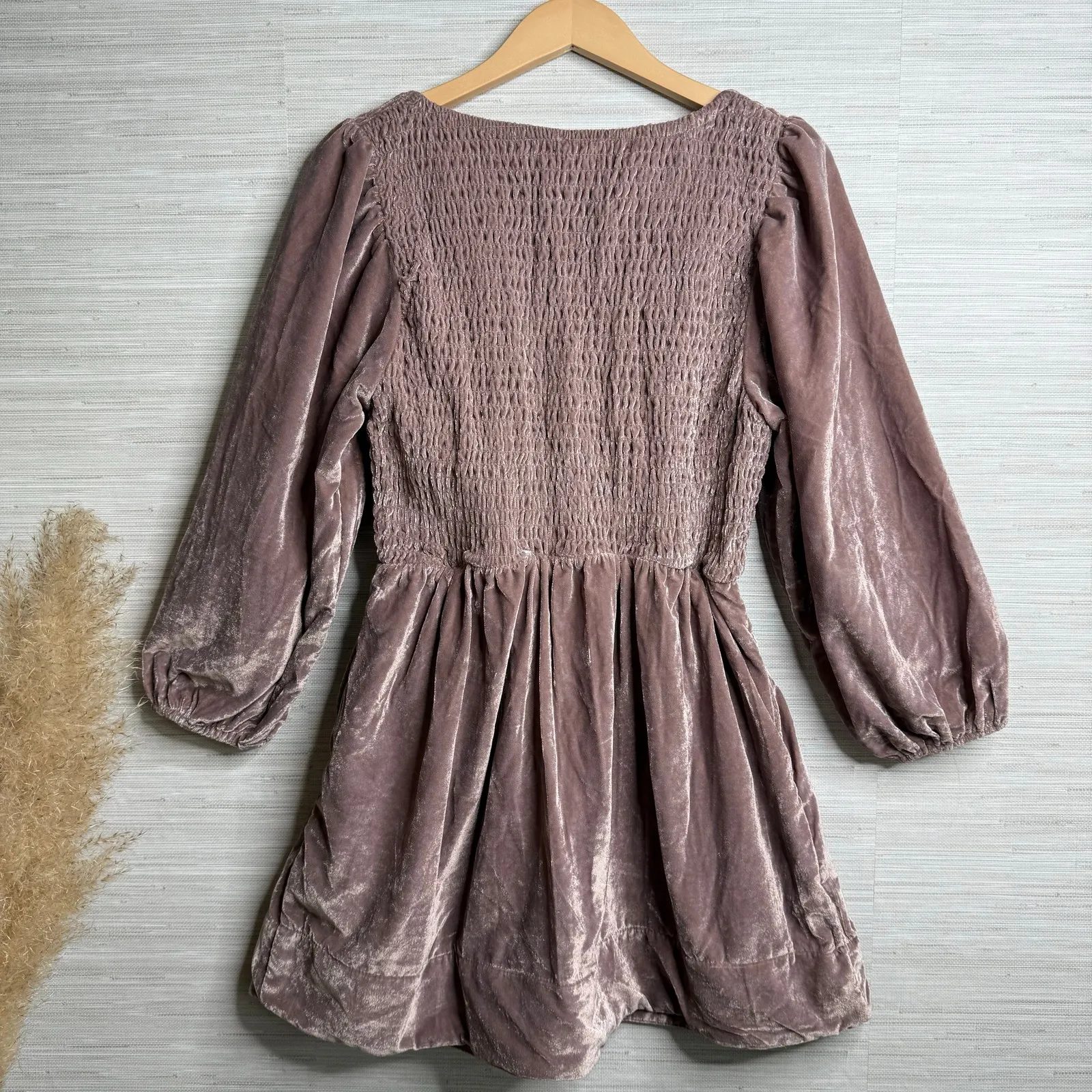 Free People mini dress velvet smocked pleated boho cocktail party XS - Image 4