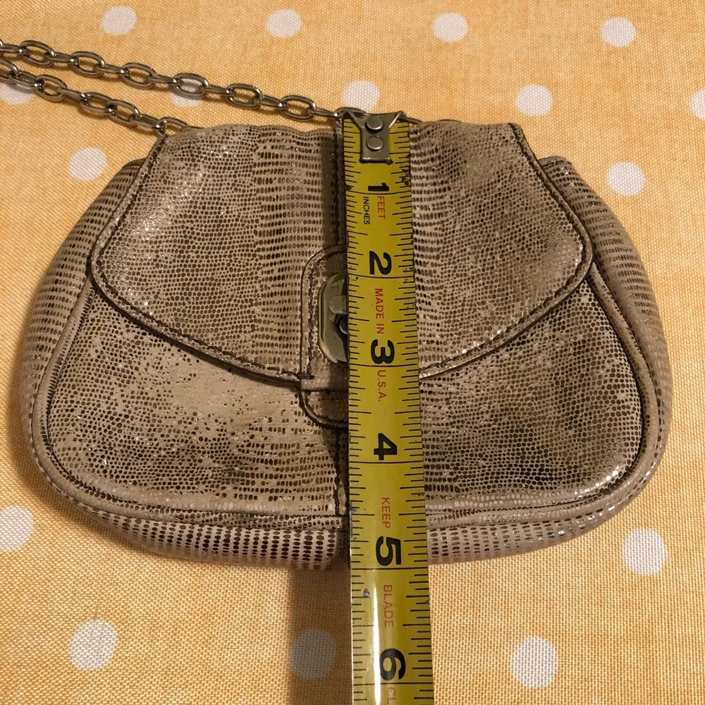 Banana Republic Crossbody Bag Chain Strap Gold Small Purse - Image 11