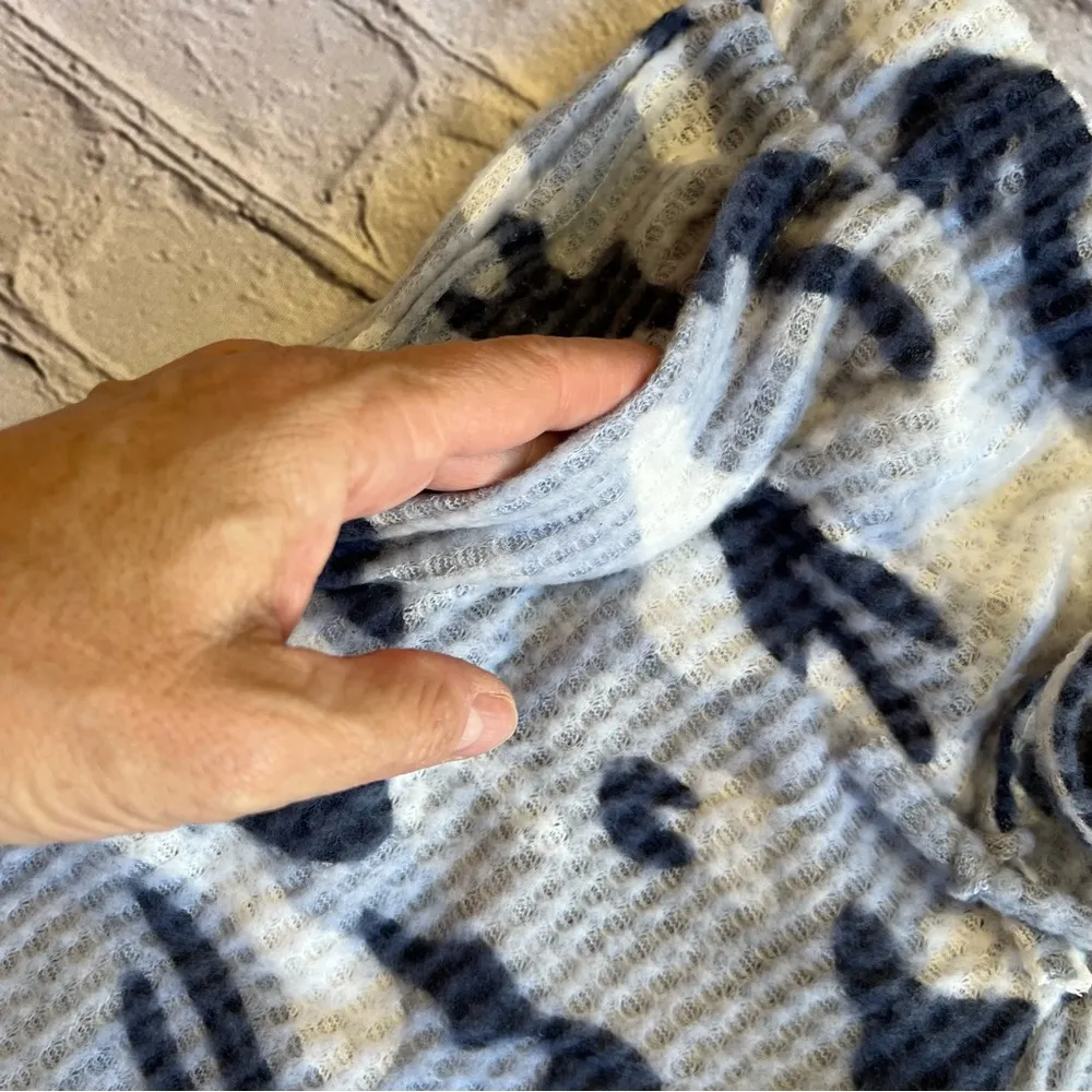 Born 2 Piece Women’s Camo Pajama Set Brand NEW W TAGS Large Blue Fleece Cozy - Image 15