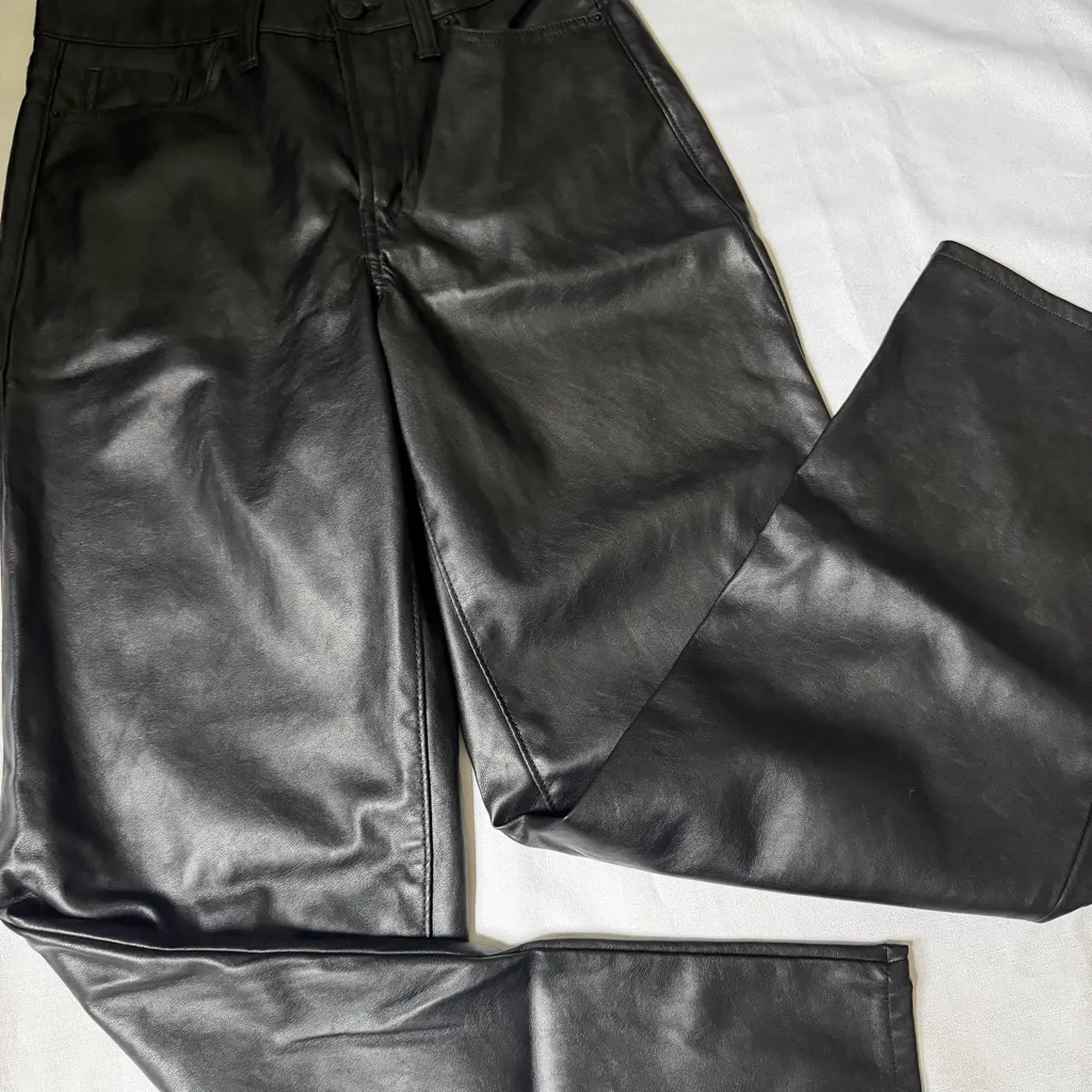 Old navy faux leather OG Loose pant size 4 - Image 2