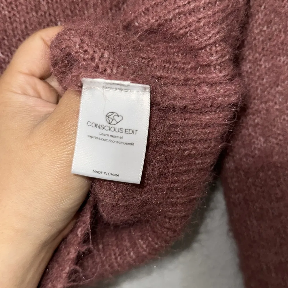 New without tags Fuzzy Knit Crew Neck Sweater by express size XS - Image 4