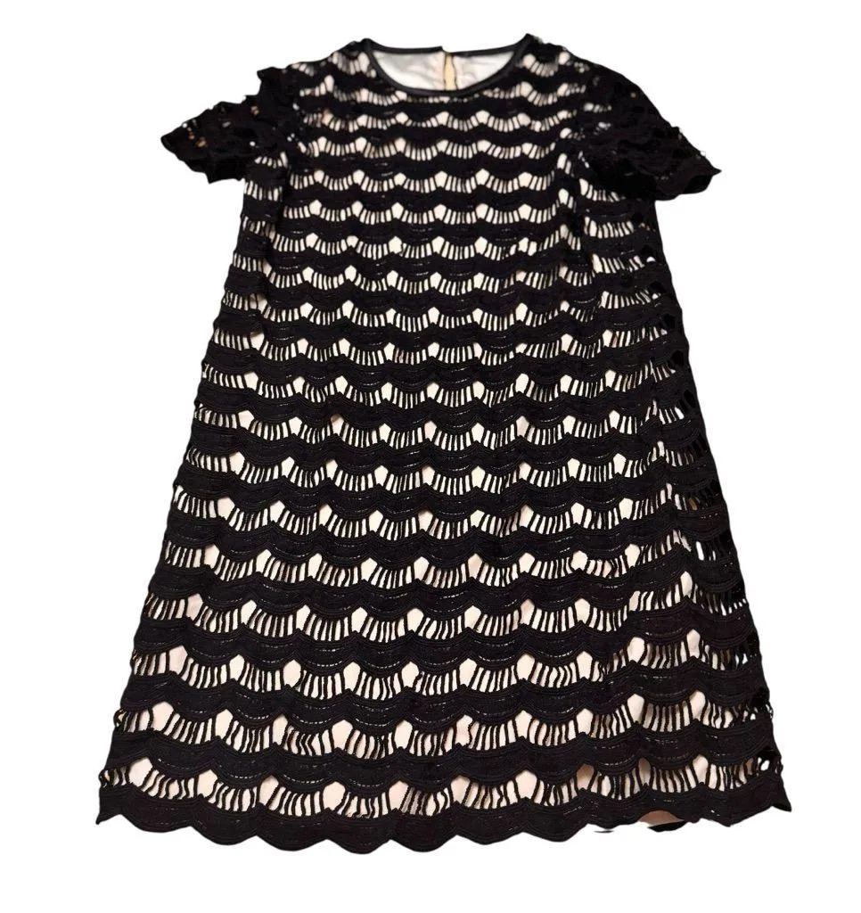 Kate Spade Black Lace Scalloped Overlay Shift Dress Size 2 Short Sleeve in EUC - Image 4