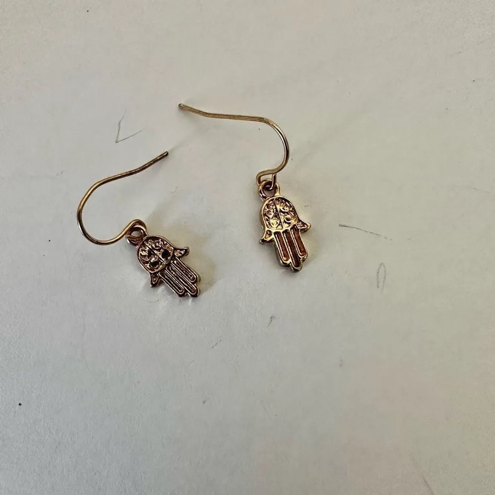 small gold tone hamsa earrings - Image 3