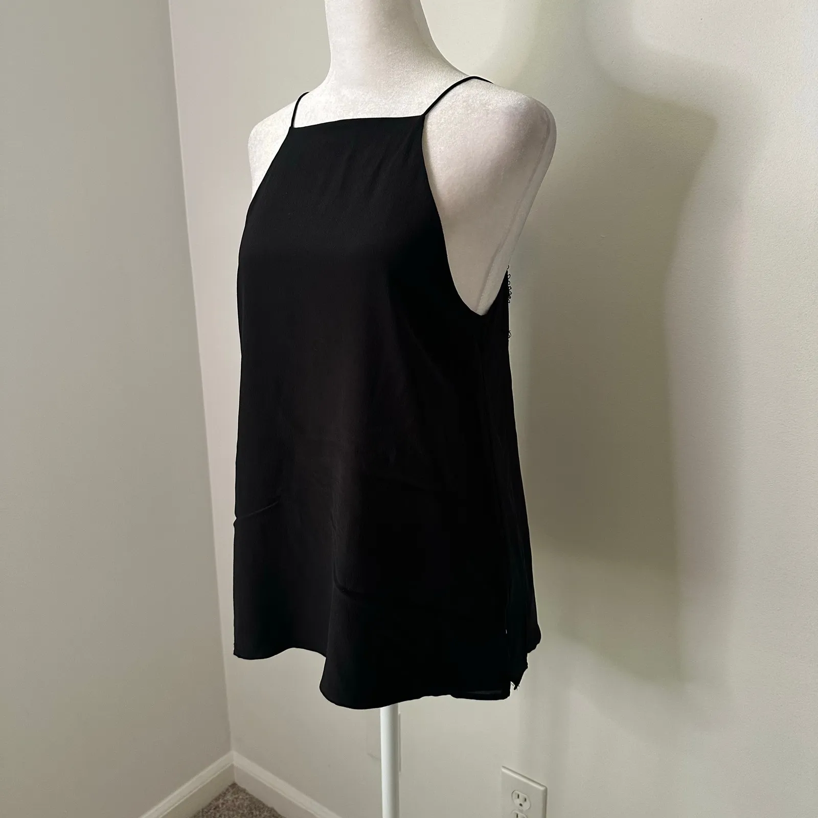 Cami NYC black silk lace back sleeveless tank top size M - Image 3