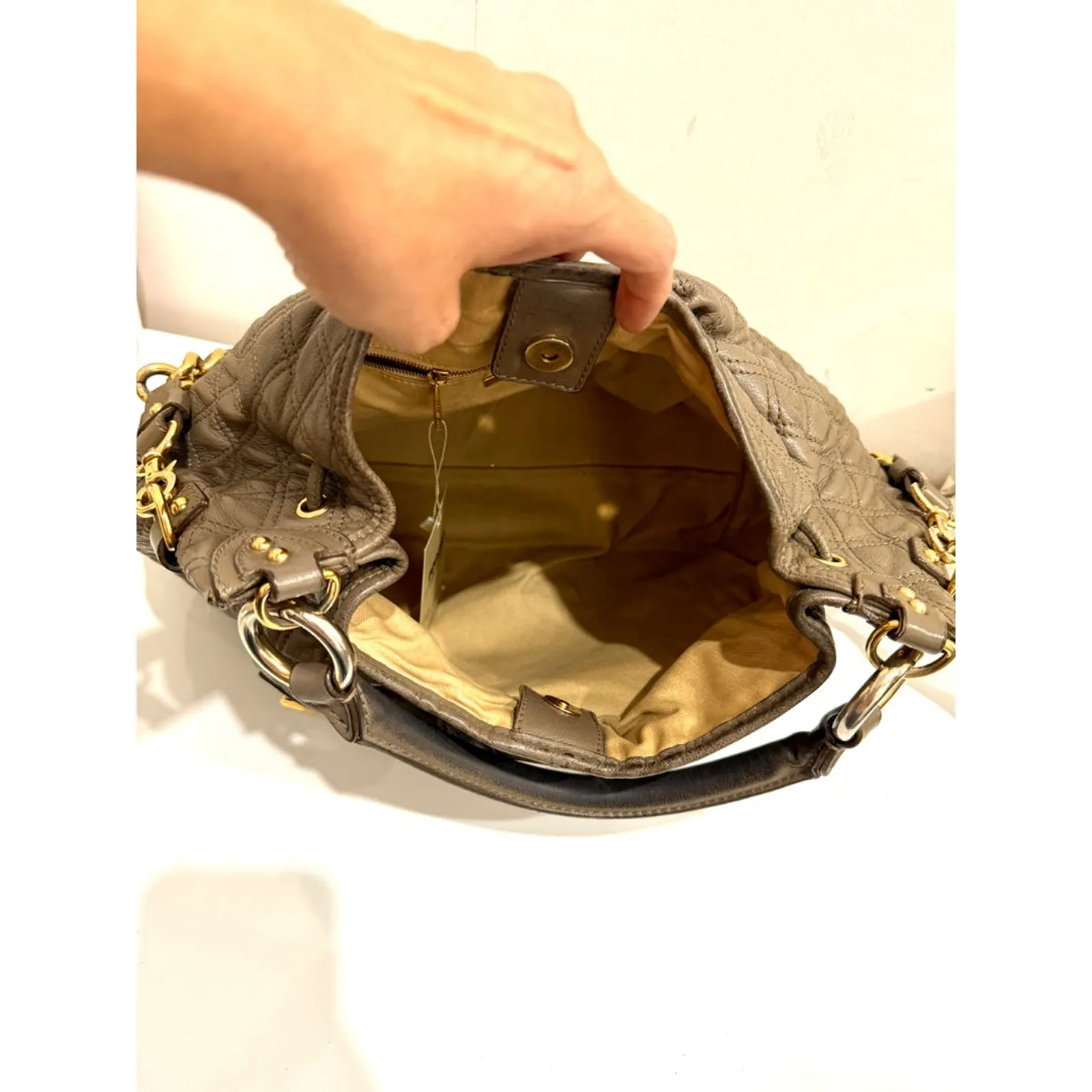 Marc Jacobs Quilted Leather Chain Stam Hobo Bag Olive Taupe Women's - Image 11