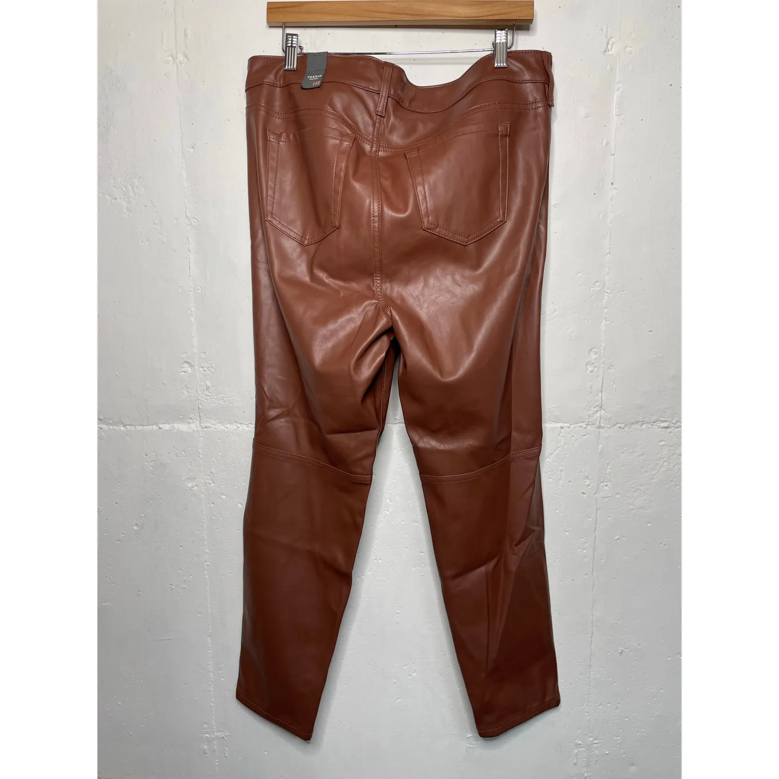 NEW Torrid Perfect Skinny High Rise Faux Leather Pants Brown 14R Root Beer - Image 5