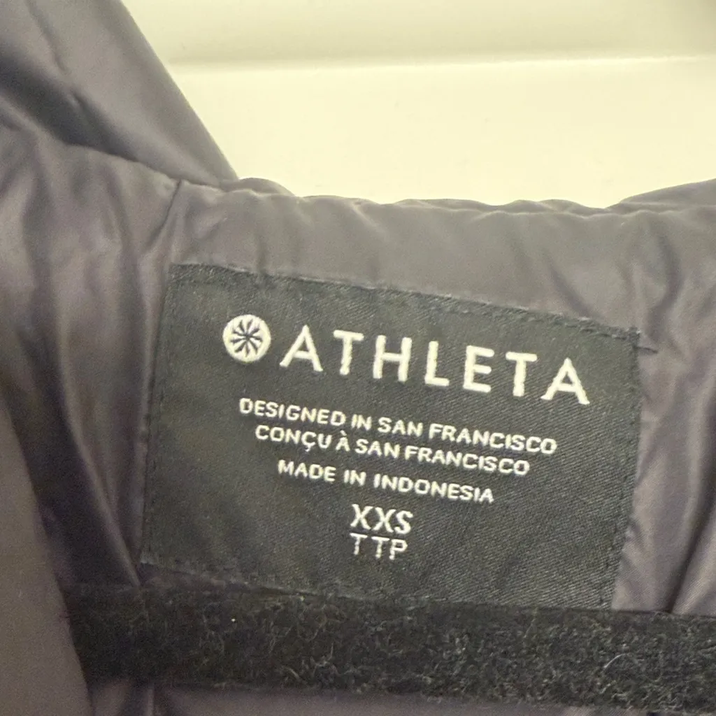 Athleta  Lucent Jacket - Image 8