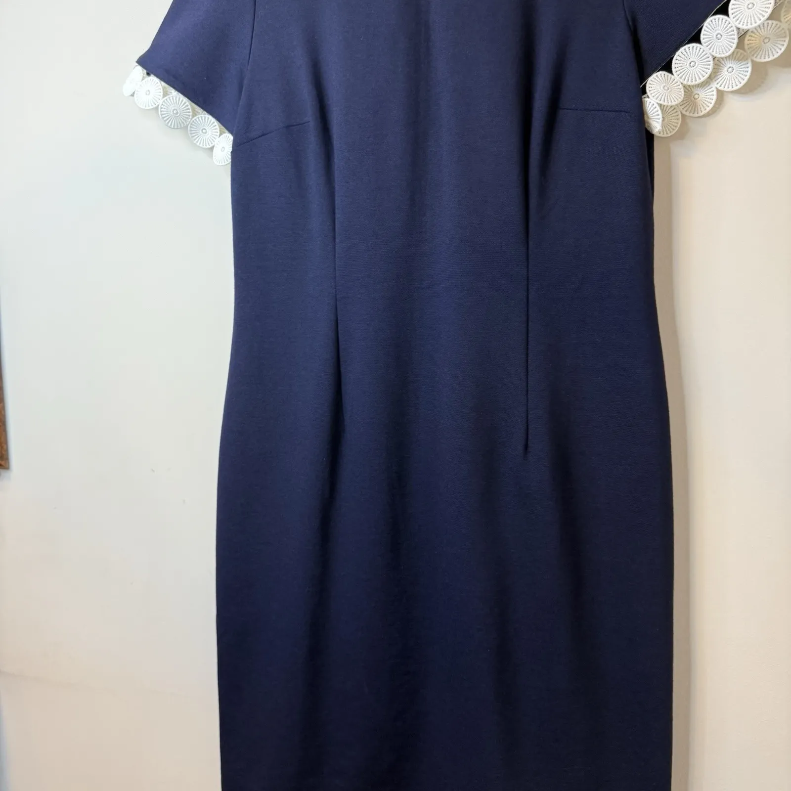 Talbots Navy Blue Scallop Eyelet Trim‎ Fitted Knee Length Short Sleeve Dress 6 # - Image 6