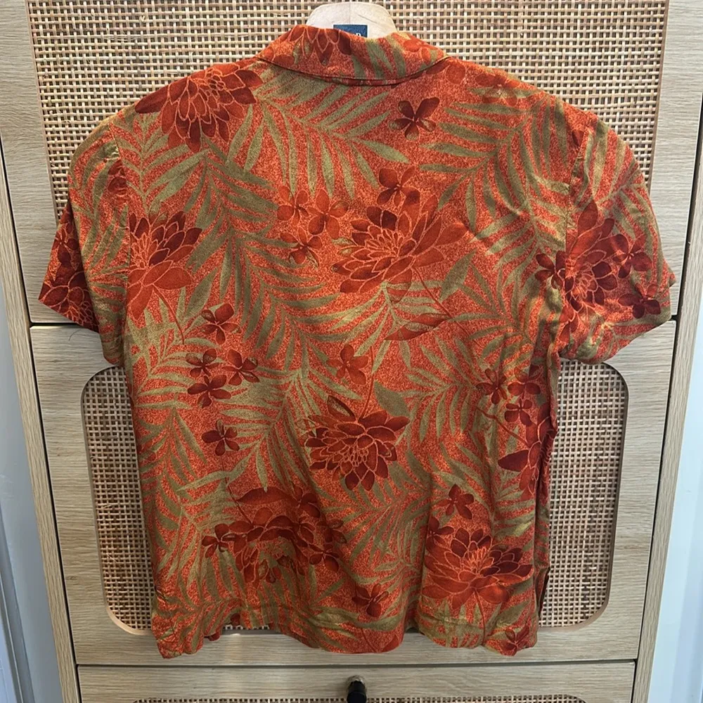 Norton Mcnaughton  Orange, Red, Green Floral Button Down Collar Blouse size PS - Image 4