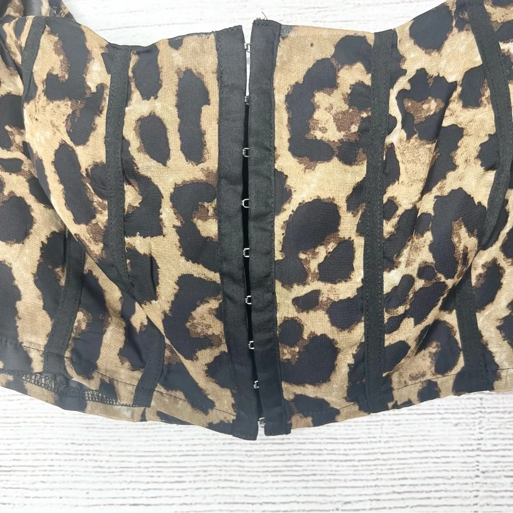 Leopard Print Square Neck Puff Sleeve Corset Style Crop Top Blouse Size Large - Image 5