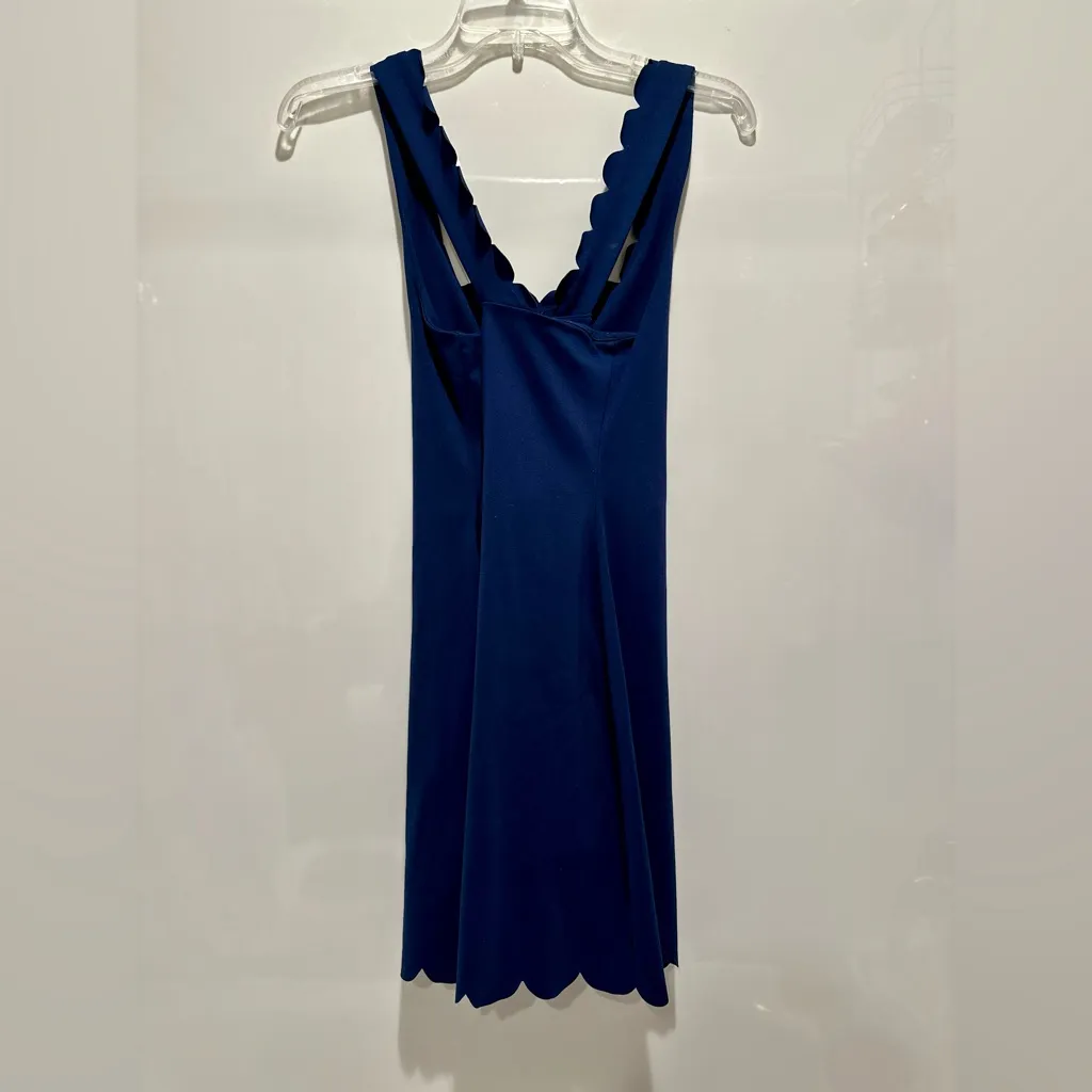J. Crew - Navy Scalloped Active Dress - Perfect Condition! - Image 5