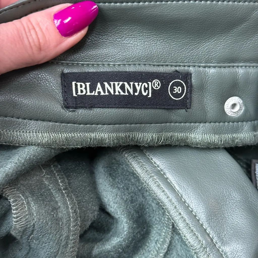 BLANKNYC Green Faux Leather High Waist Tapered Pants Size 30 - Image 3