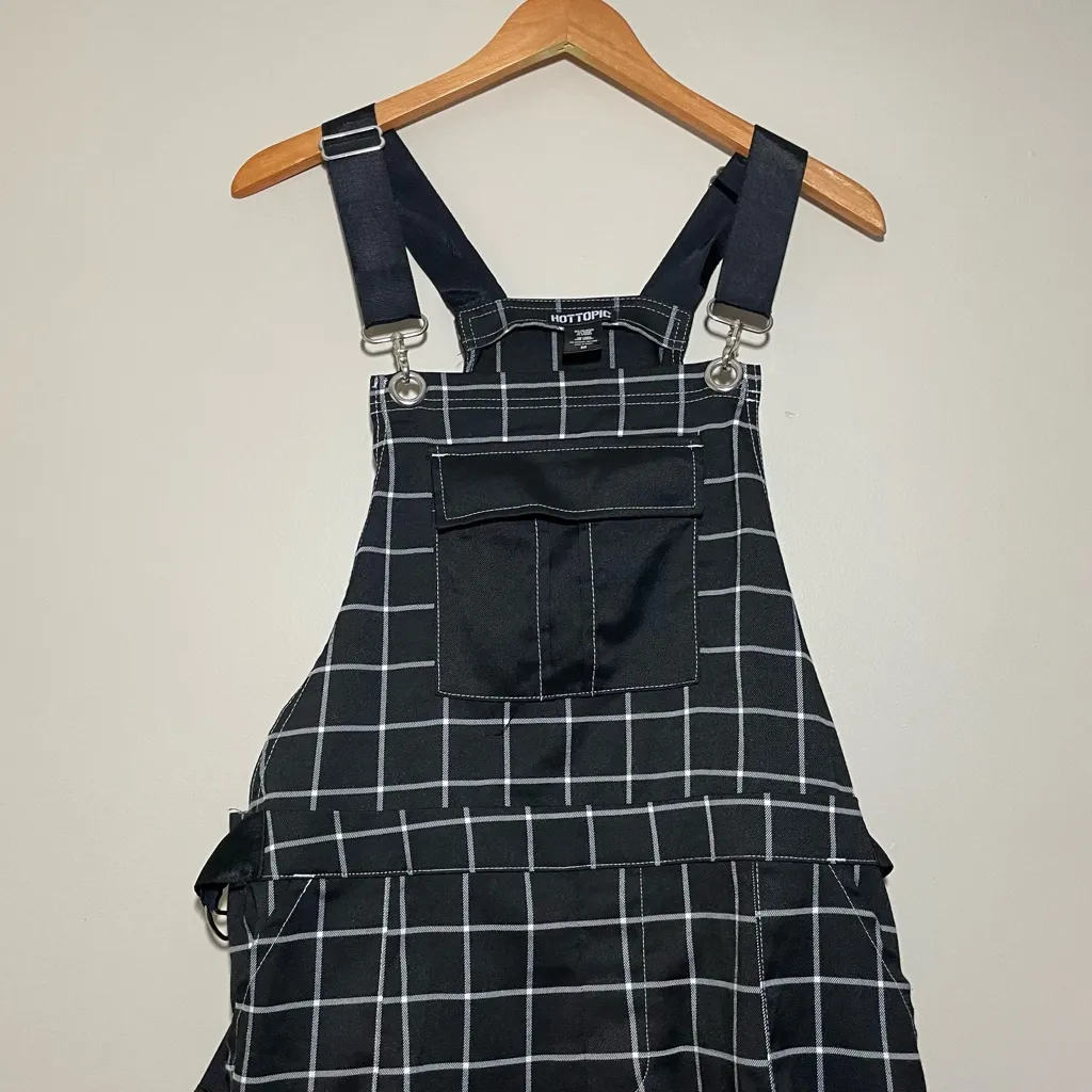 Hot Topic Grid Print Overall Shorts - Image 3