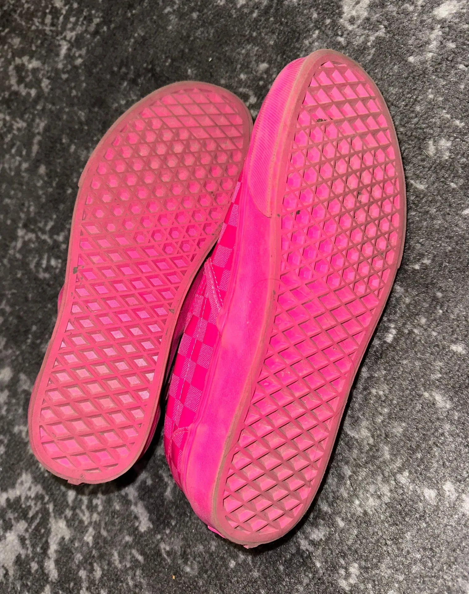 Vans Pink Checkered Slip On - Image 3