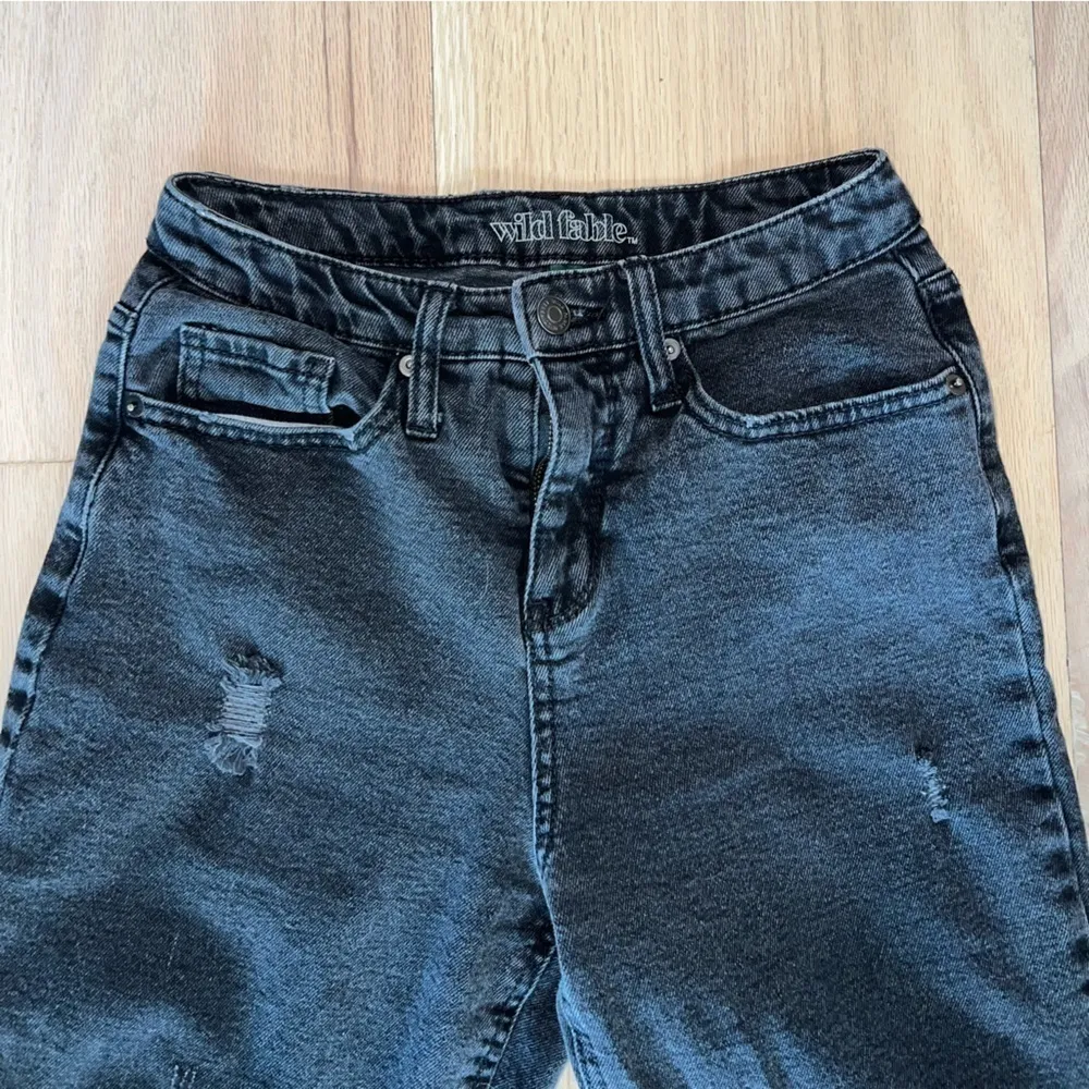 Wild Fable Washed Black High-Rise Distressed Mom Jeans Size 0 - Image 2