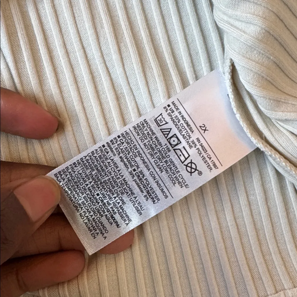 Old Navy  Ribbed Off White Top SIZE 2X - Image 4